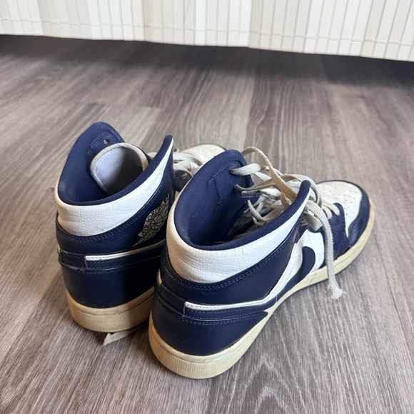 Air Jordan 1 Mid Obsidian White • Size 11.5 YS • Worn Condition - Picture 2 of 10